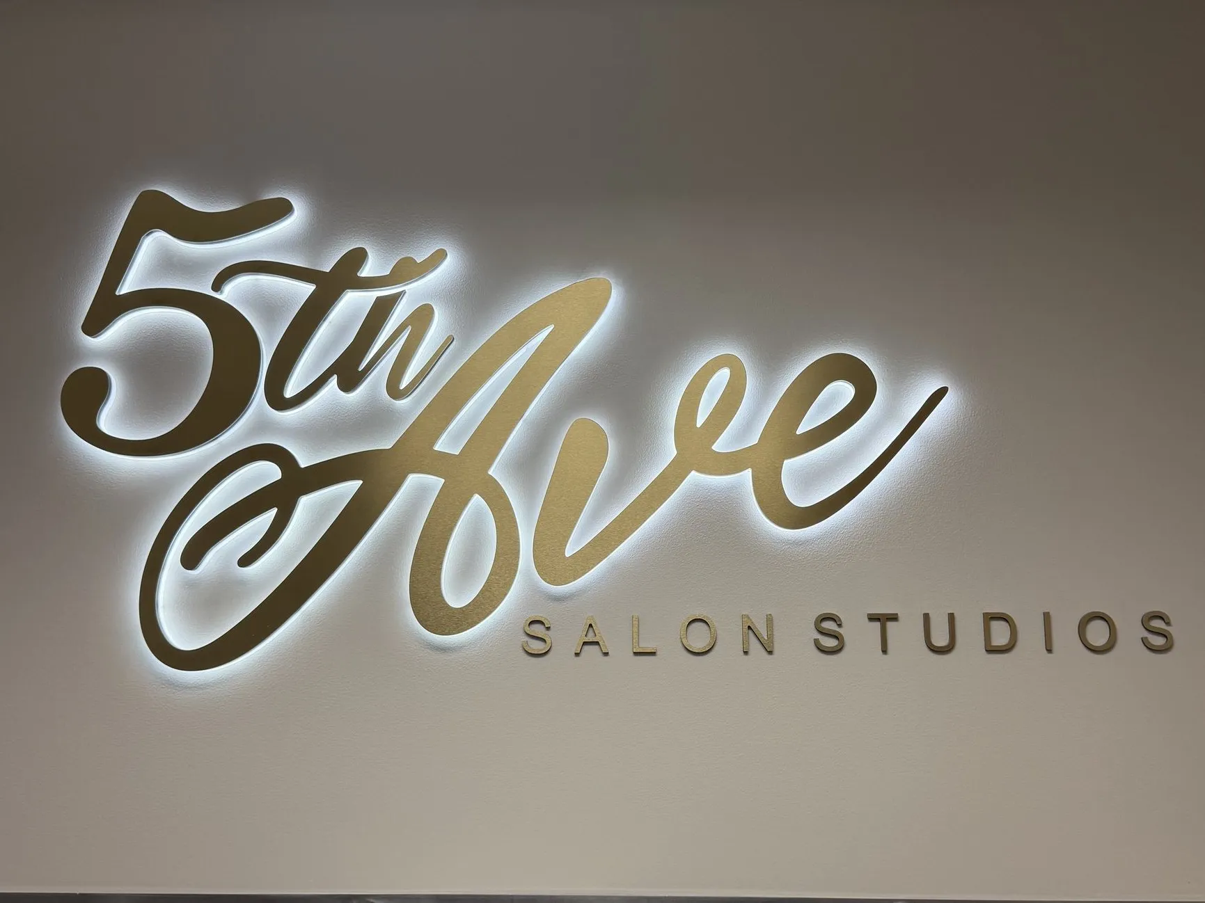 Layton salon studio