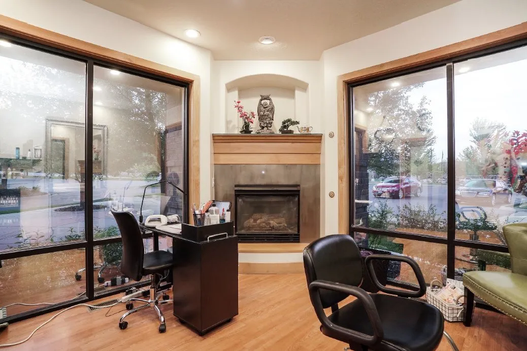 South Ogden salon studio